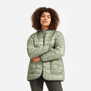 Everlane Renew Channeled liner